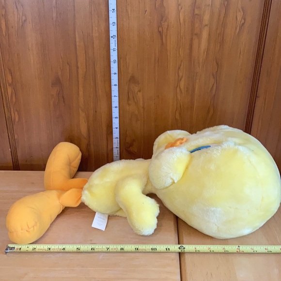 Tweety Bird Stuffed animal - Picture 3 of 8